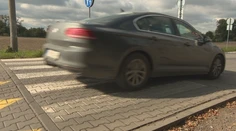 Spomaľovač ako za trest. Vodičov hnevá, že im retardéry ničia autá, samosprávy chcú chrániť chodcov