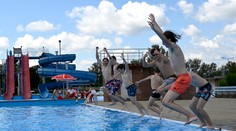 Čaká nás tropický víkend. Extrémne horúčavy sa objavia najmä v týchto oblastiach