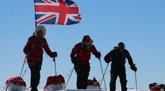 Princ Harry dorazil na južný pól. Celé dni trávil pri teplote -35 stupňov