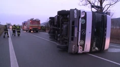 Vietor na Soroške sfukoval kamióny ako zápalkové škatuľky