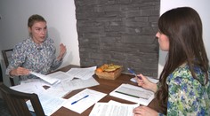 Otec Kataríny dostal cievnu príhodu. V tom prišla žena, ktorá tvrdí, že je jeho snúbenica