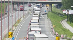 Vodičov na Slovensku čakajú dopravné obmedzenia