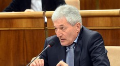 Alan Suchánek sa napokon vzdal ocenenia Biela vrana