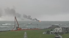 Pri pobreží Nového Zélandu horela luxusná výletná loď