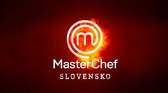 Palacinkový špíz s čokoládovým pudingom