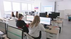 Vybrať si ďalšie smerovanie v štrnástich rokoch nie je ľahké. Deviataci posielajú prihlášky na stredné školy
