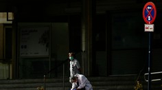 Strach zvíťazil nad ľudskosťou: V španielskych domovoch nechali seniorov zomierať