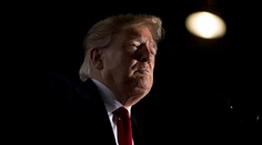 Trump odporučil Kalifornii, aby sa o lesy starala ako Fíni, tým je na posmech