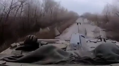 VIDEO: Rusi urýchlene budujú dračie zuby. Podľa záberov však obrnencov nezastavili