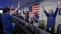 Biden pristátie vozidla Perseverance na Marse označil za historické