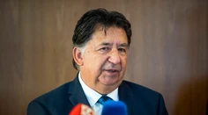 Ak by vláda visela na fašistoch, odídem z nej, vyhlásil minister Budaj