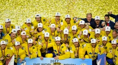 VIDEO: Švédi prekazili Kanaďanom zlatý hetrik, hrdinom brankár Lundqvist