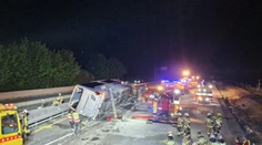 VIDEO: V Rakúsku havaroval slovenský autobus. Hlásia desať zranených