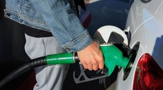 Ceny palív sa po dlhšom čase pohli. Benzín opäť sklamal