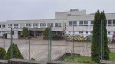 Škola, v ktorej sa stal nepríjemný incident s dezinfekciou, reaguje: O žiadnej dlhodobej šikane nič nevieme