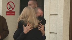 Prezidentka si uctila obete streľby v Teplárni. S majiteľom v objatí sa rozplakala