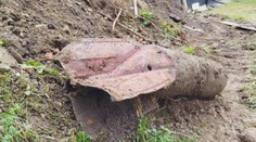 Nad obcou Tuchyňa sa ozvala mohutná explózia. Bagrista tam našiel leteckú bombu z vojny