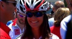 Pippa Middleton v obtiahnutom športovom úbore. S bratom sa dali na cyklistiku