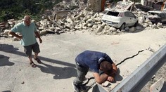 Séria zemetrasení v Turecku zničila stovky domov