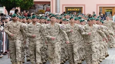 Vojakom zvýšia platy. Ministerstvo chce zatraktívniť ich povolanie