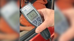 Dopravní policajti si v Bratislave objednali jedlo, kuriér, ktorý im ho viezol, nafúkal