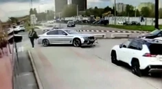 VIDEO: Šialenú jazdu českého vodiča Petržalkou zachytili autokamery. Vodič vyviazol iba s pokutou