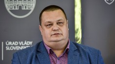 Bratislavský poslanec sa nakazil a skritizoval systém testovania. Mikas ho sfúkol