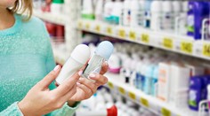 Odborníci prezradili, či sú deodoranty skutočne škodlivé pre naše zdravie