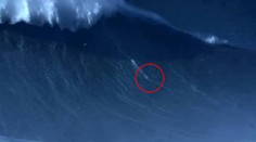 Surfista prekonal svetový rekord. Zdolal 24-metrového obra