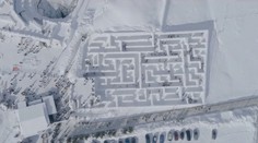 Navštívili sme najväčšie bludisko v snehu, ktoré je len kúsok od Slovenska