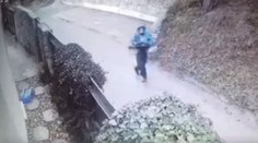 Obyvateľov Devína vystrašil muž so zbraňou v ruke. Nepoznáte ho?