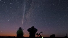 Predvianočná obloha ponúkne krásne divadlo