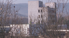 Tragická smrť v mäsokombináte na Spiši. Mladík spadol z opustenej budovy