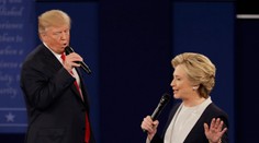 Trump prvýkrát od mája vedie nad Clintonovou, hovoria prieskumy