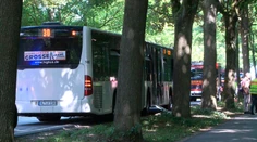 Útočník, ktorý v nemeckom autobuse dobodal ľudí, sa postaví pred súd