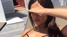 Konkurentka Kylie Jenner v erotických bikinách. Z tohto tela vám bude horúco