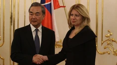 Čaputová napomenula Čínu pre ľudské práva, Matečná na prezidentku tvrdo zareagovala