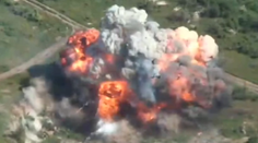 VIDEO: Ukrajinci sa pochválili ďalšou úspešnou explóziou. Rusom doslova rozmlátili húfnicu