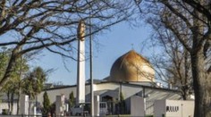 Svet reaguje na vraždenie na Novom Zélande: Terorizmus nemá náboženstvo