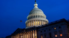 Senát Kongresu USA schválil balík pomoci v hodnote takmer sto miliárd dolárov. Nie je určený len pre Ukrajinu