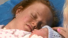 Majka rodila v relácii Baby Boom. Pol roka od pôrodu má jej príbeh nečakané pokračovanie