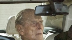 Prvé fotografie: Princa Phillipa prepustili z nemocnice