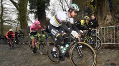 Holanďan Terpstra po skvelom úniku triumfoval na E3 Harelbeke, Saganovi v závere došli sily