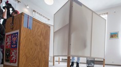 Poslanci štyroch strán vytvorili v parlamente Demokratický blok