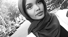 Modelka sa ako prvá objavila na titulke známeho magazínu v hidžábe