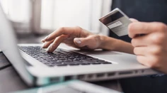 Pandémia ovplyvnila ponuku eshopov. Pozrite si, ktoré potraviny nakupujeme online najviac