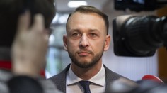 Minister Šutaj Eštok oznámil, že všetci hasiči, policajti a záchranári dostanú odmenu 500 eur