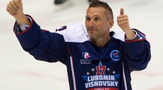 Višňovského rozlúčka - ľad plný hviezd, torta do tváre a slzy na krajíčku