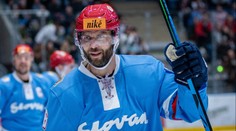 Pri hokeji zažil veľa radosti, ale nevyhol sa ani náročným obdobiam. Na záver kariéry si splnil sen (príbeh)