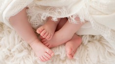 Žena porodila v máji dcérku, dvojča prišlo na svet až o 11 týždňov neskôr